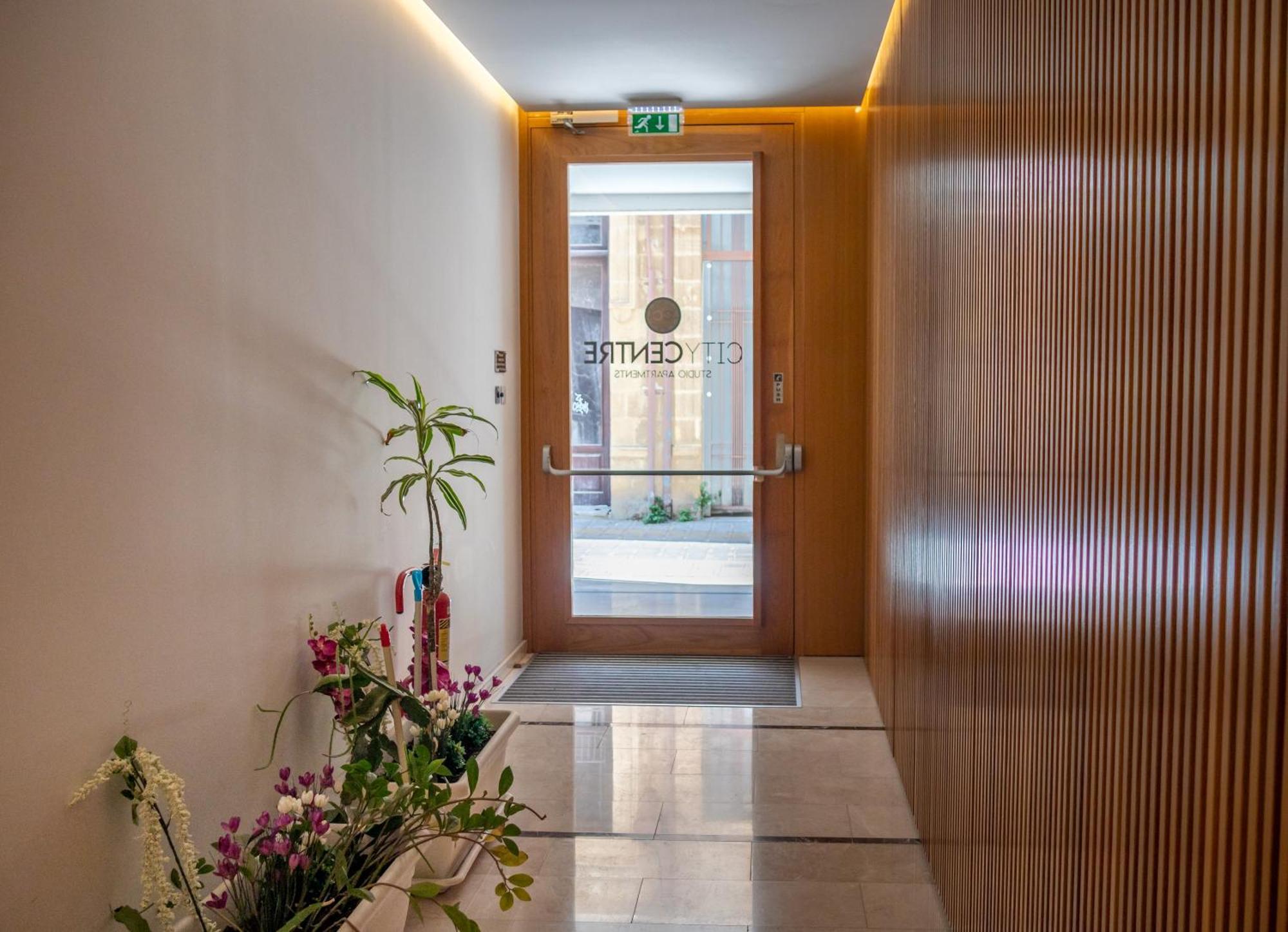 City Centre Studio Apartments Nicosia Exterior photo